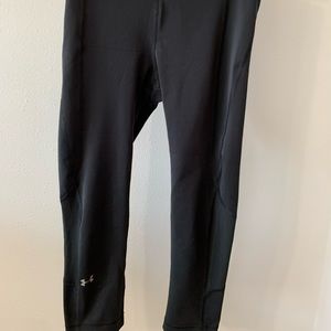 Under Armour xs womens Capri/Cropped leggings
